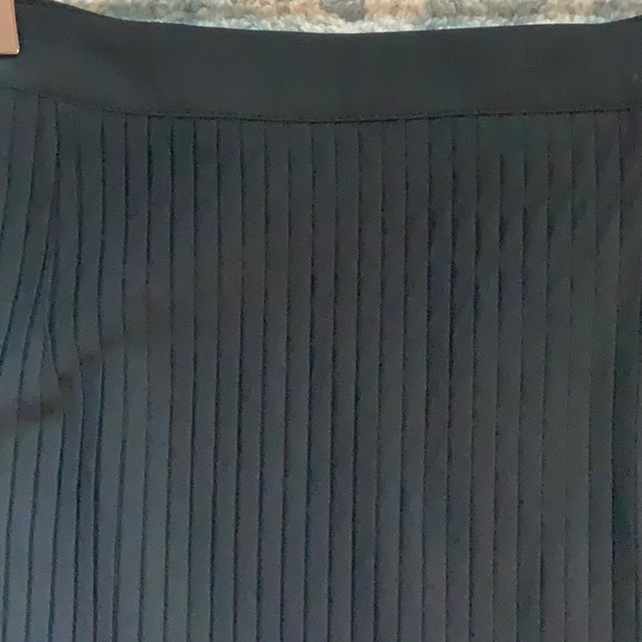 Beautiful black maxi skirt from Zara - Picture 6 of 8